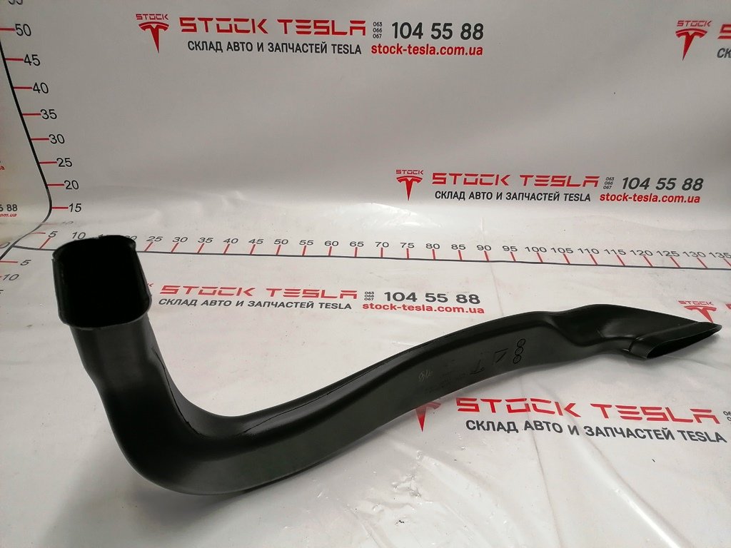 1 Värmekanal för 2:a sätesraden, vänster Tesla Model X 1064061-00-A